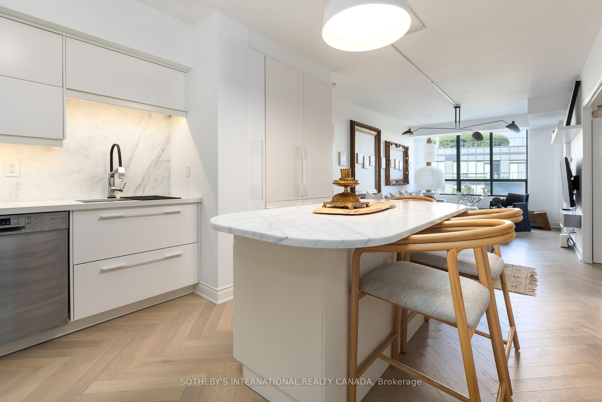 20 Collier Street 801