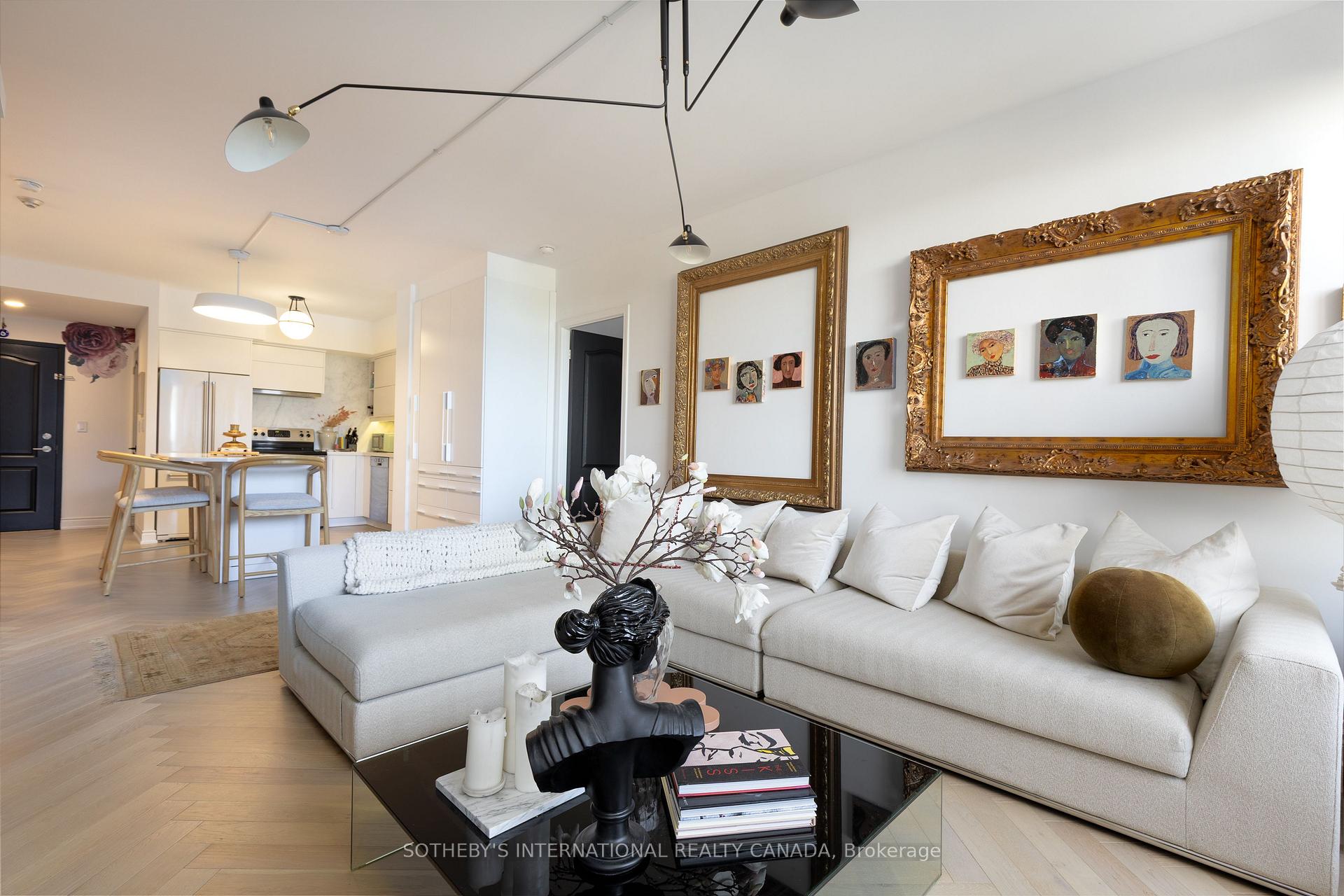 20 Collier Street 801