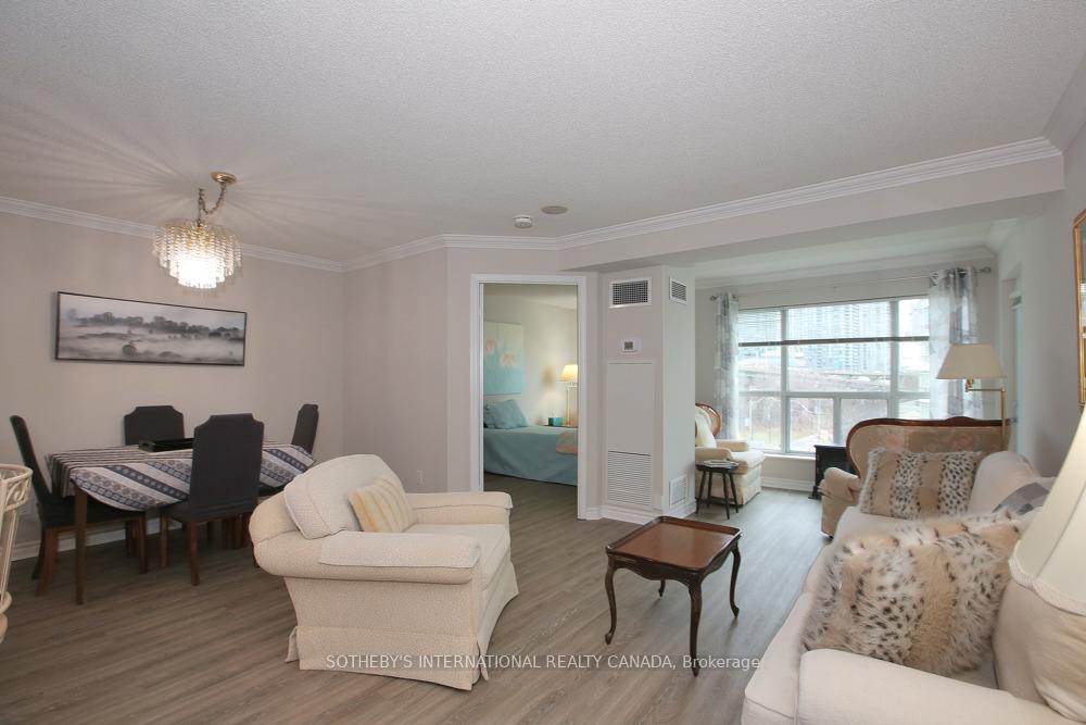 600 Queens Quay W 505