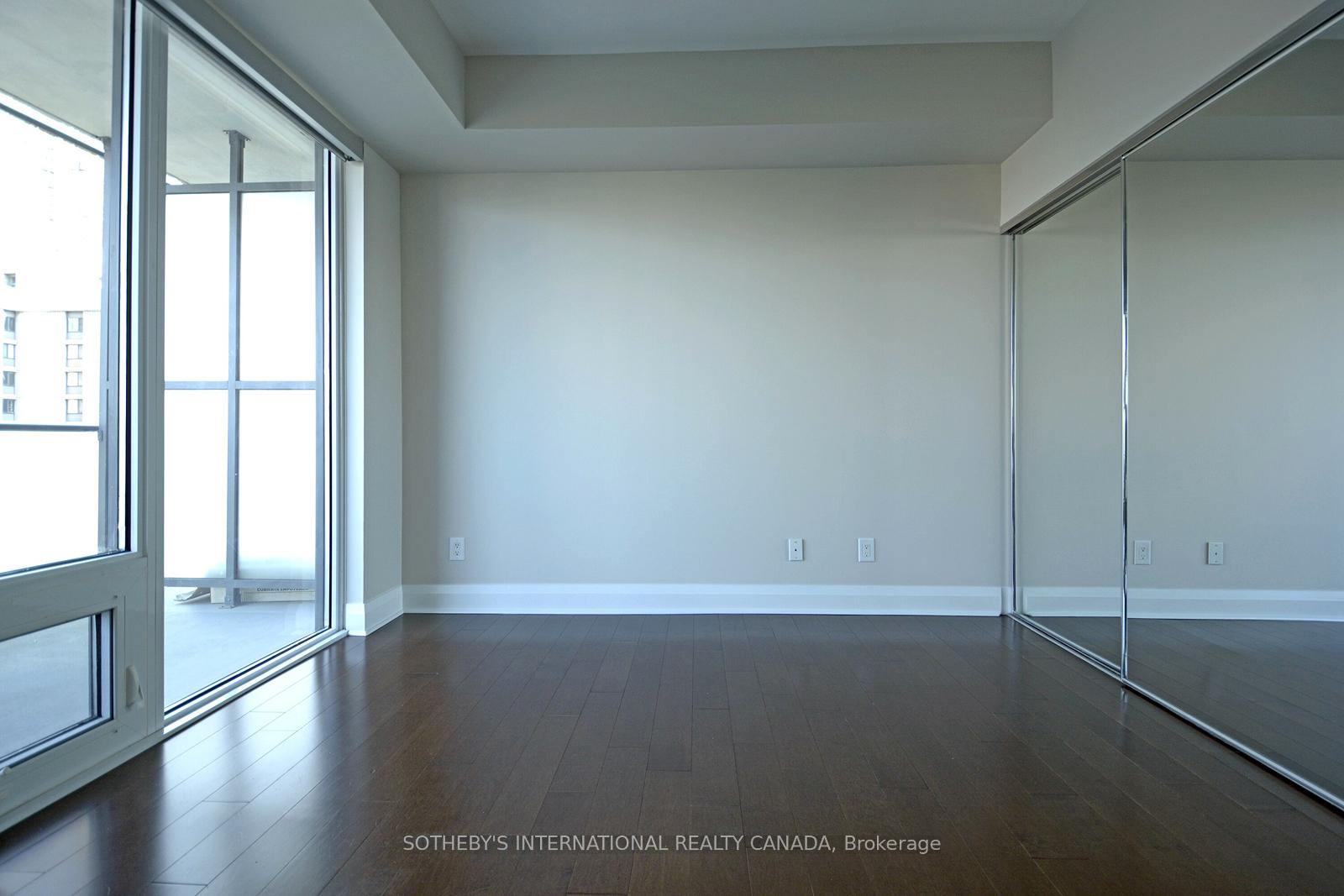 1080 Bay Street 2309