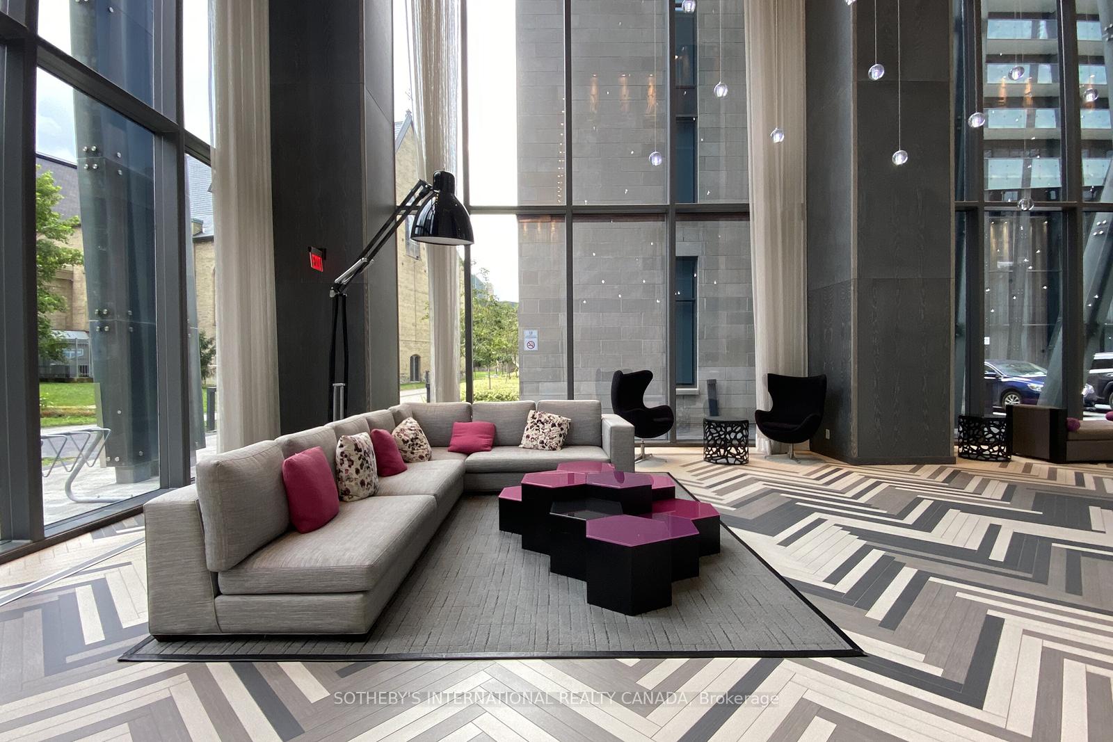 1080 Bay Street 2309