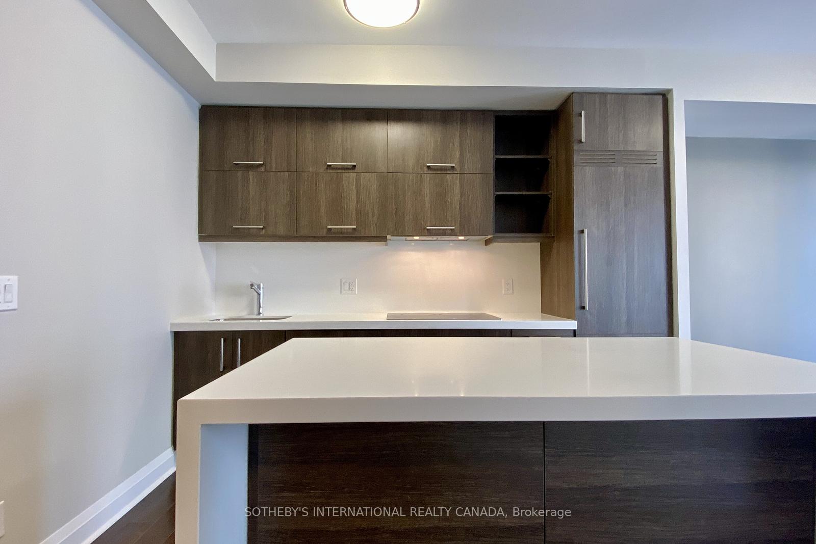 1080 Bay Street 2309