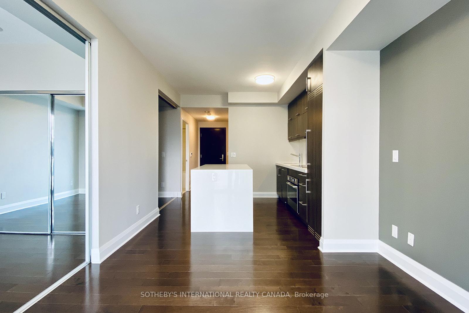 1080 Bay Street 2309