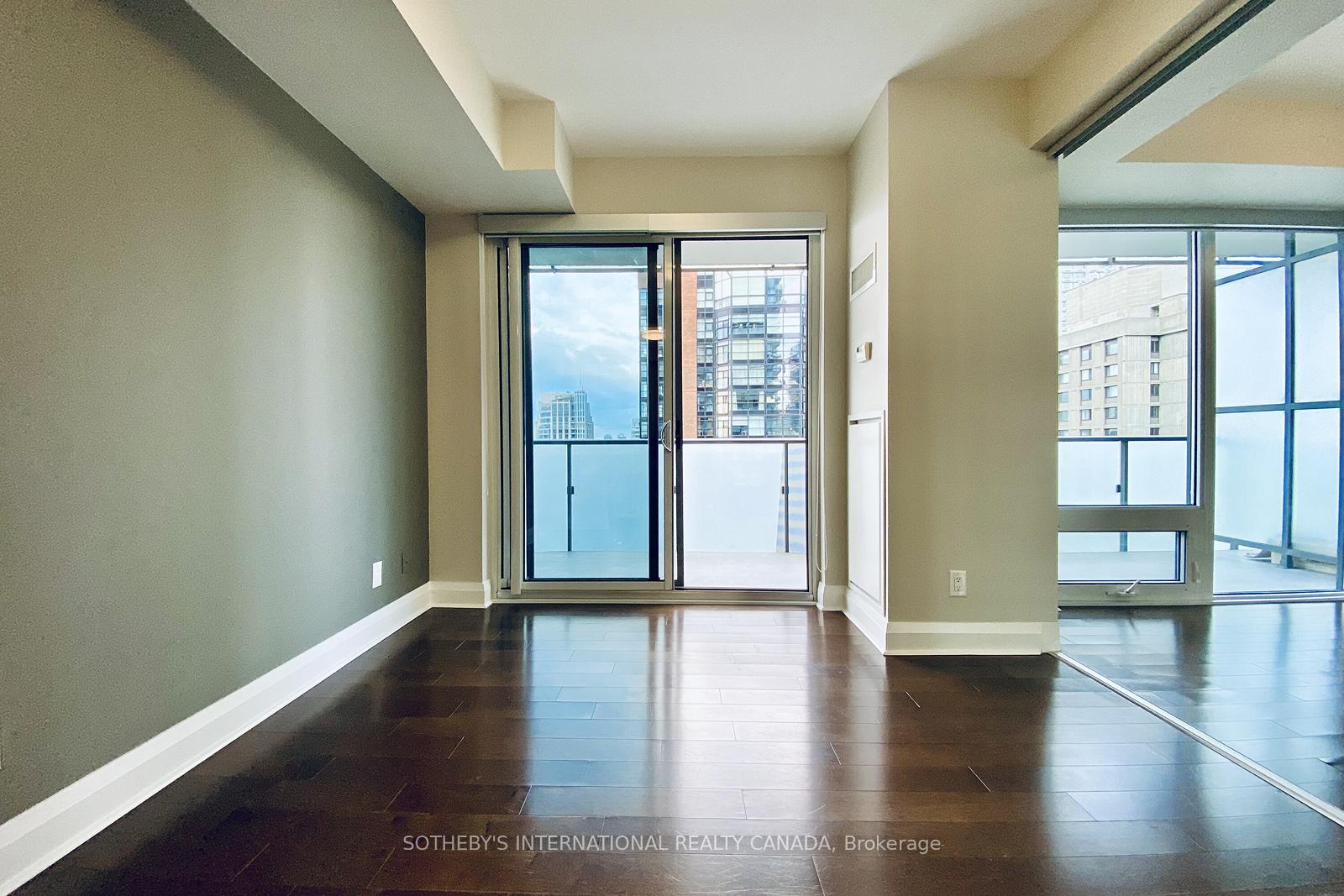 1080 Bay Street 2309