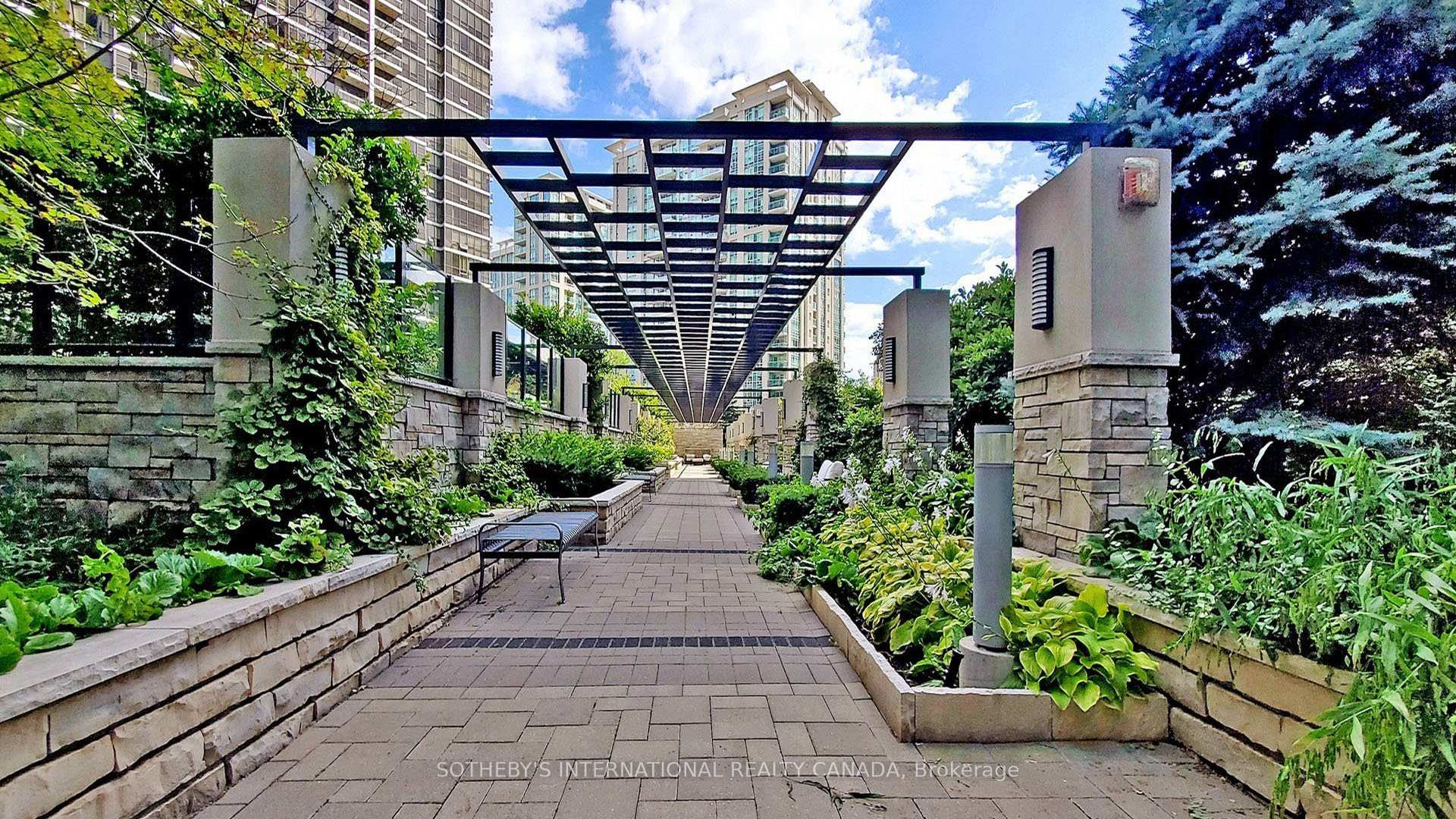 2 Anndale Drive 411