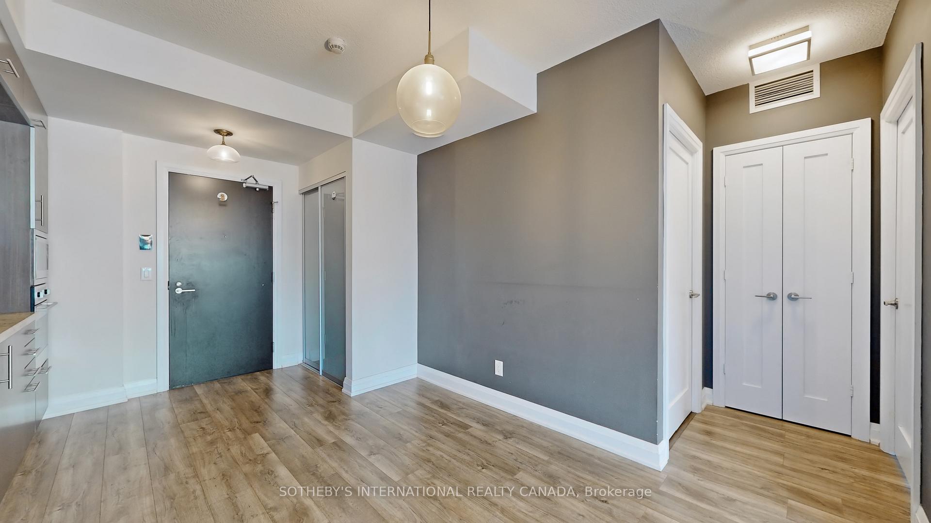 2 Anndale Drive 411