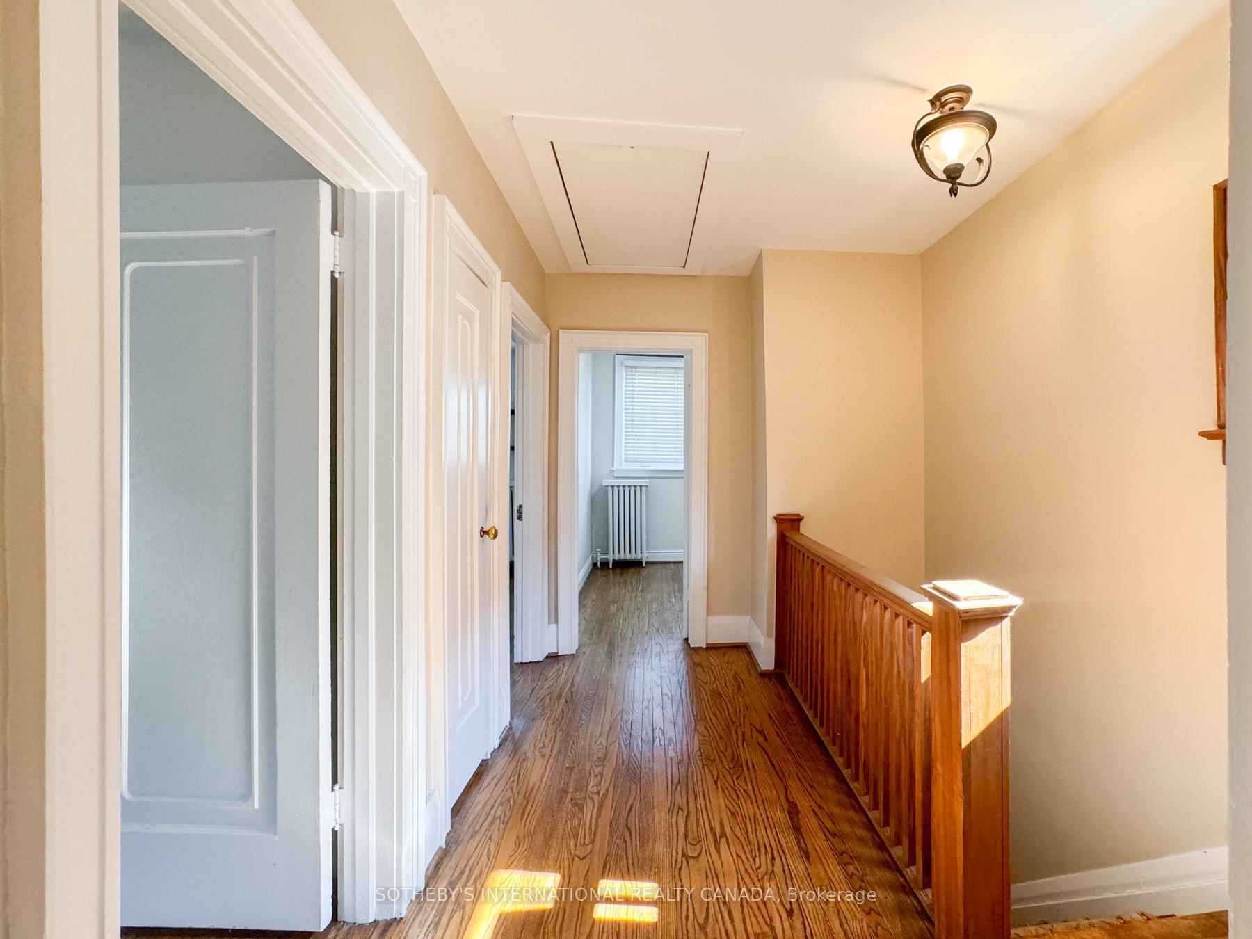 48 Lawrence Avenue W