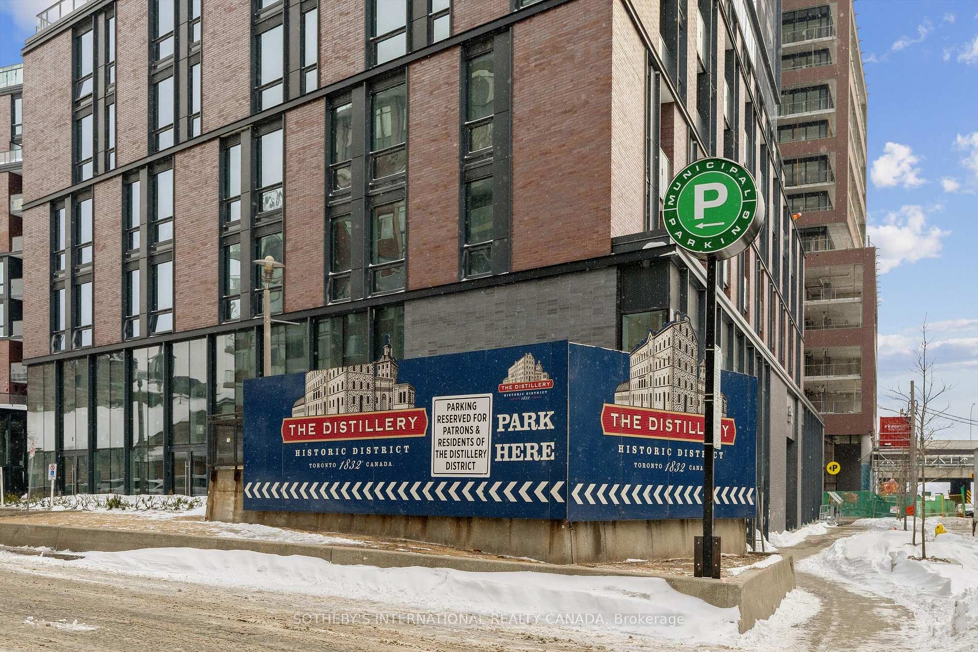 35 Parliament Street 2503