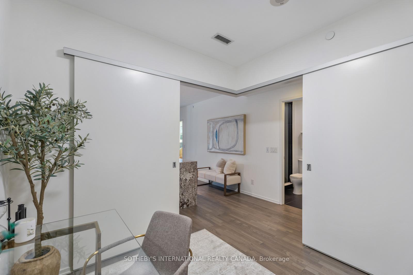 1 Bloor Street E 303