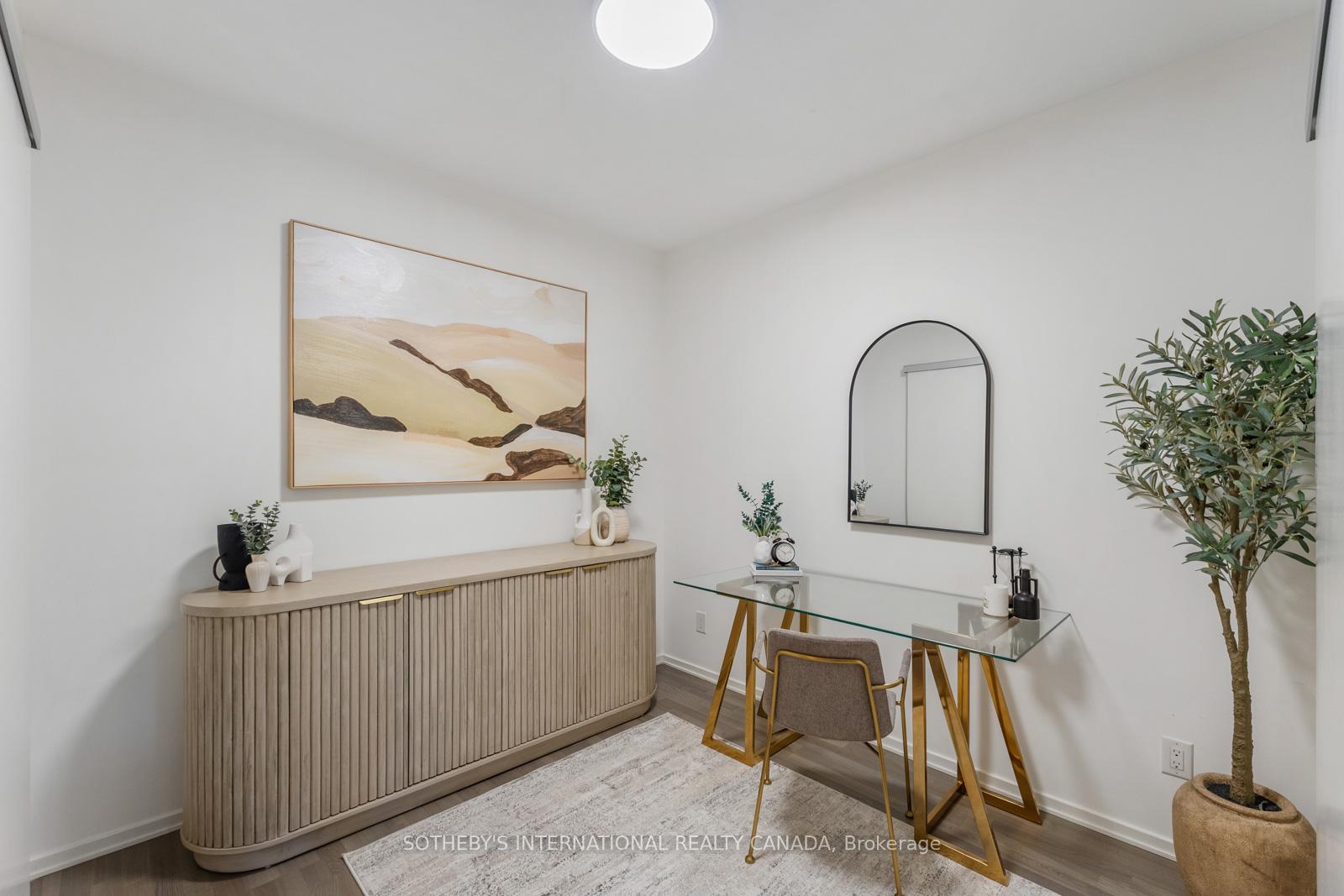 1 Bloor Street E 303