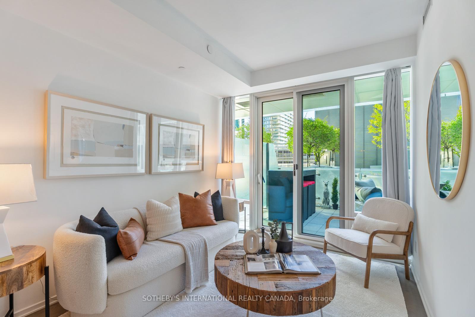 1 Bloor Street E 303