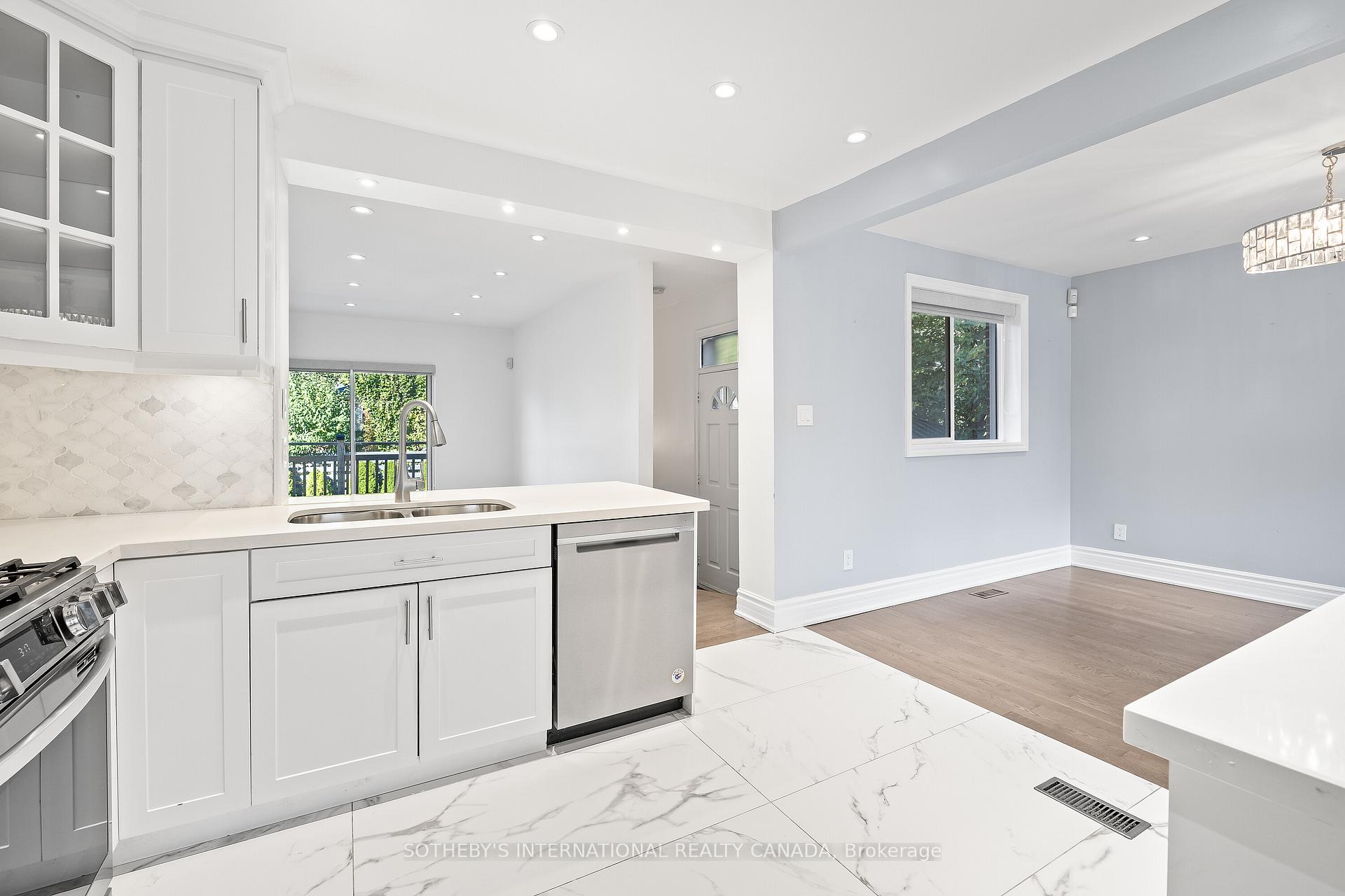 108 Lynedock Crescent
