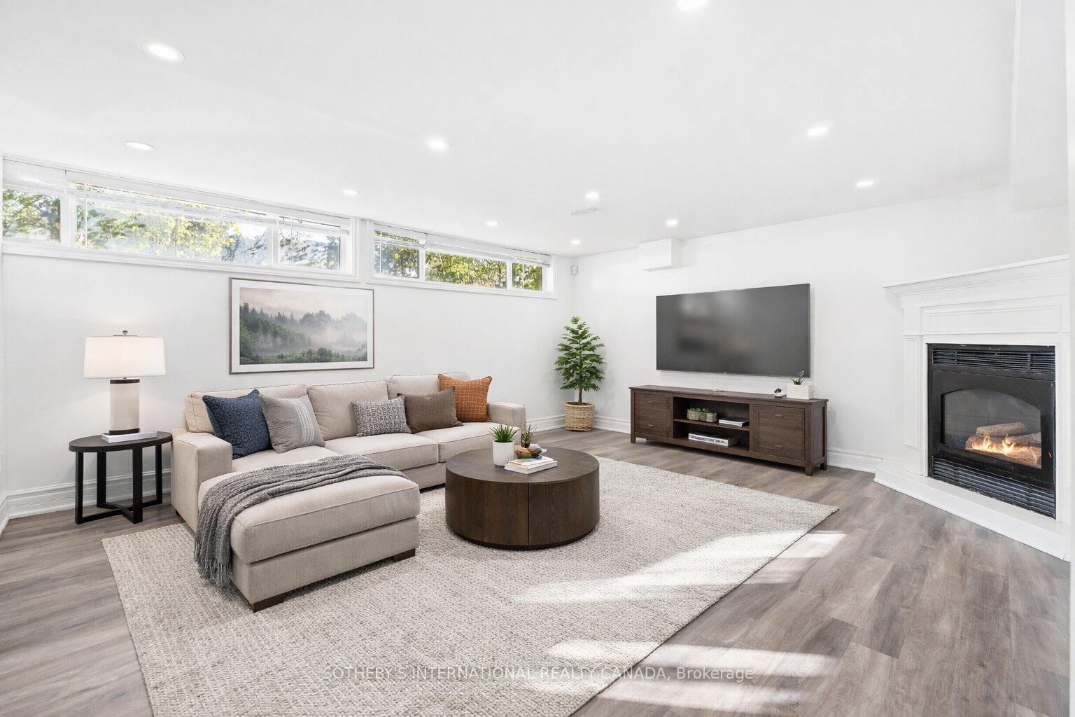 108 Lynedock Crescent