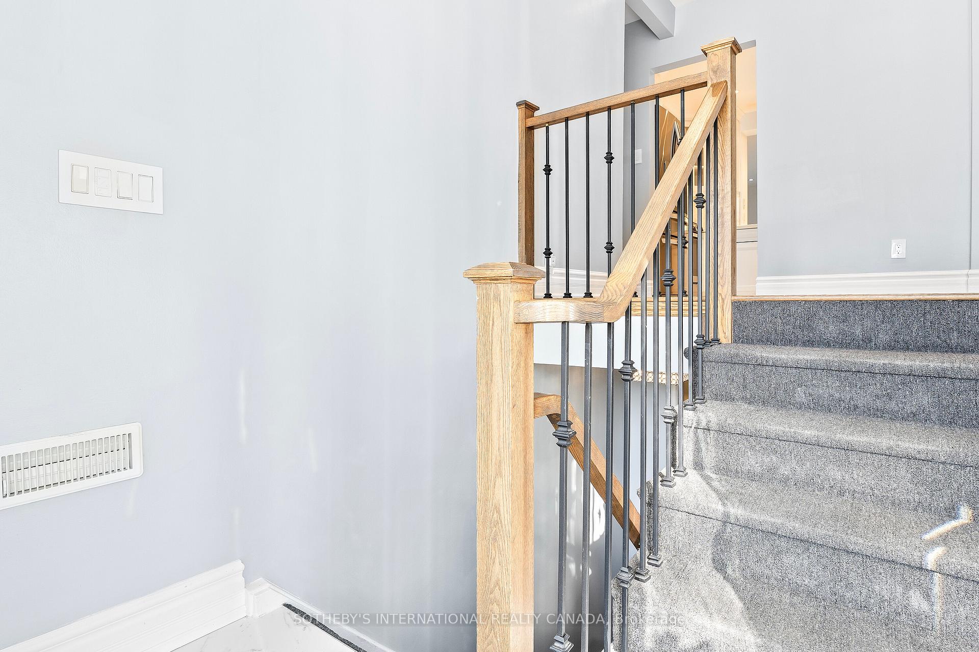 108 Lynedock Crescent