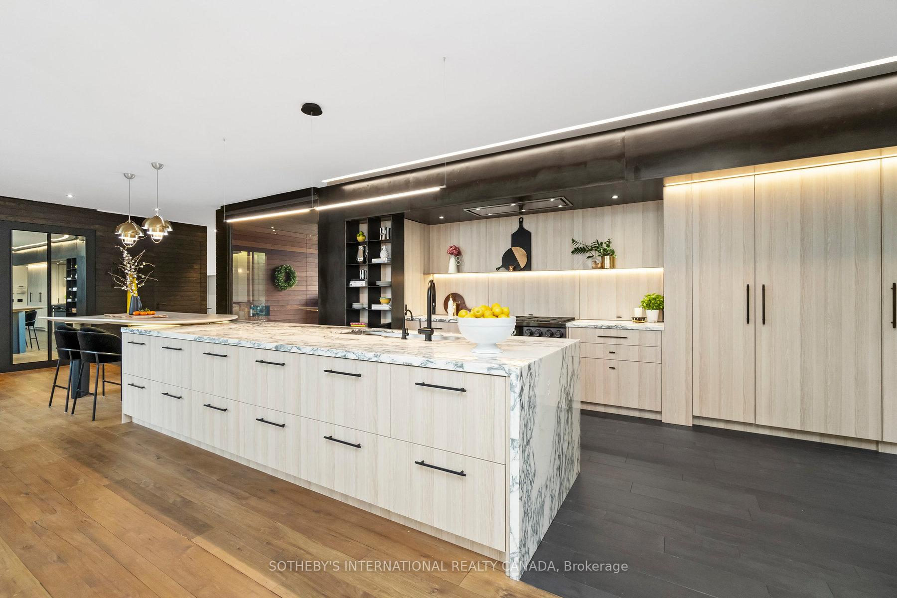 95 Riverview Drive