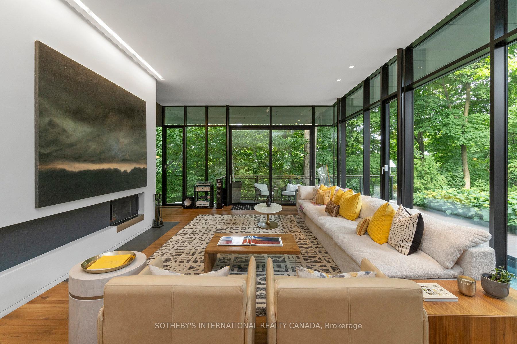 95 Riverview Drive