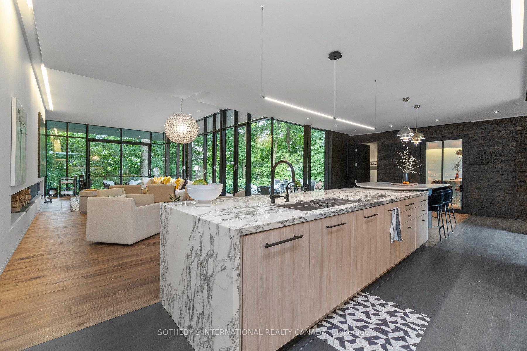 95 Riverview Drive