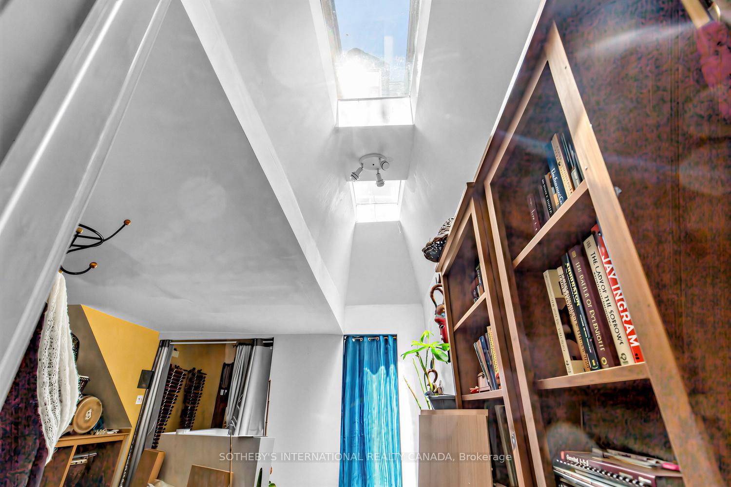 243 Gerrard Street E
