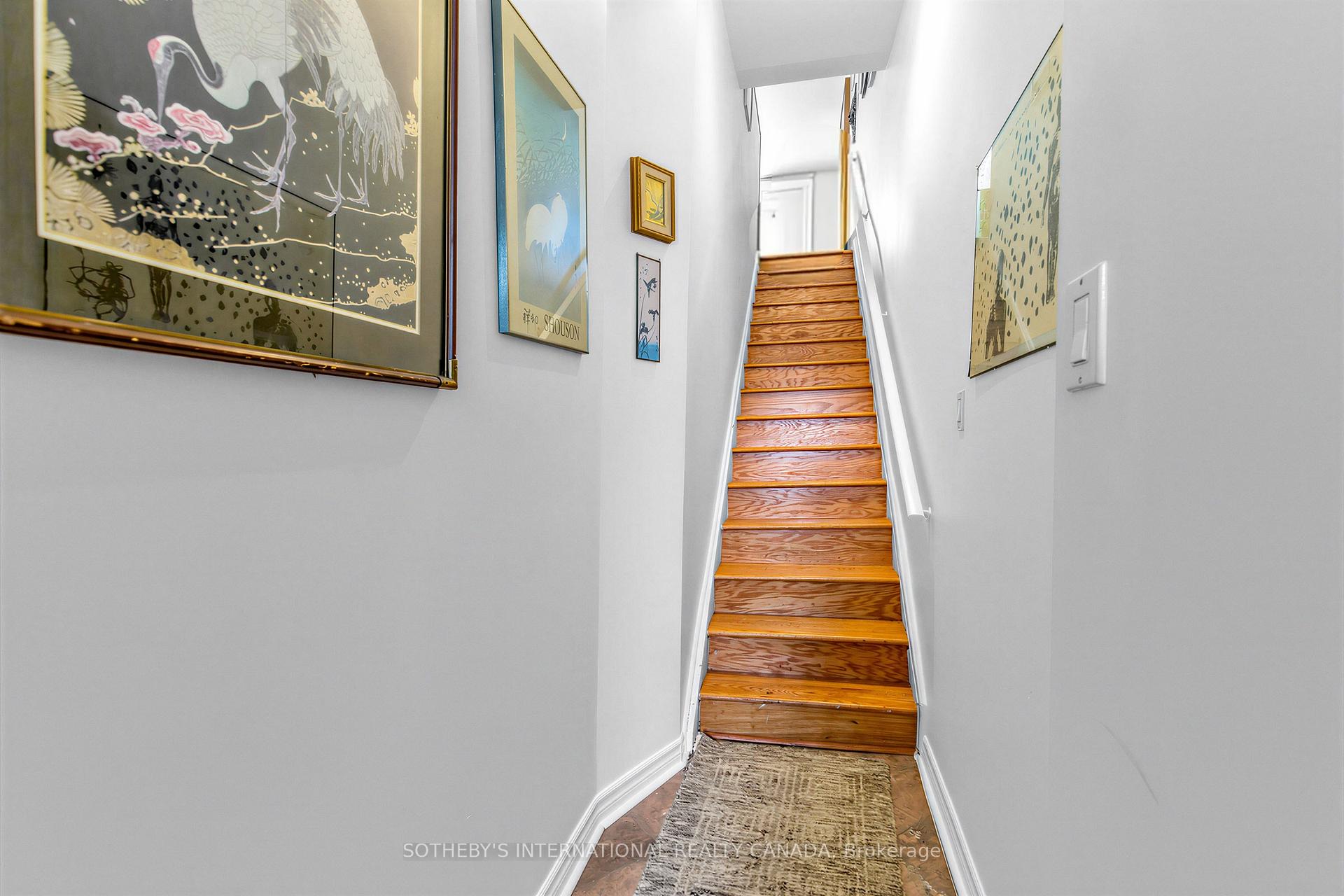 243 Gerrard Street E