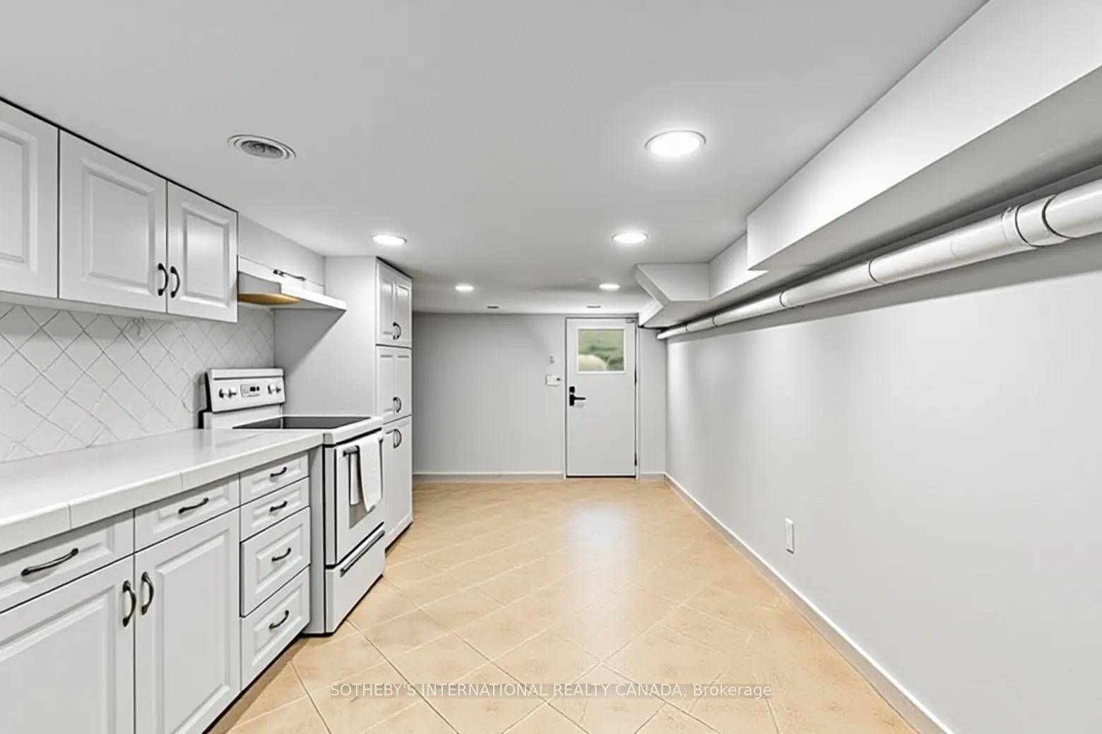 243 Gerrard Street E