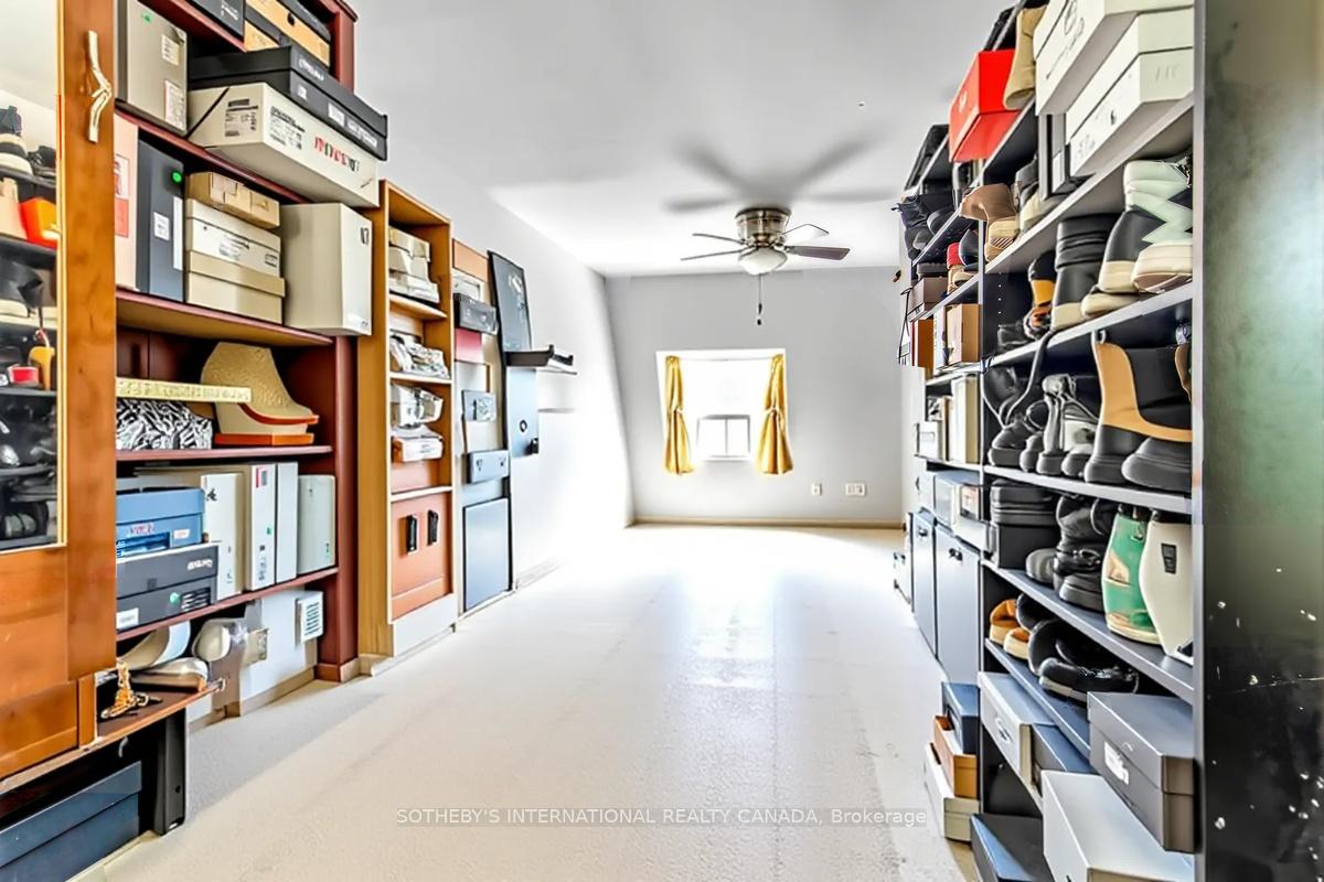 243 Gerrard Street E