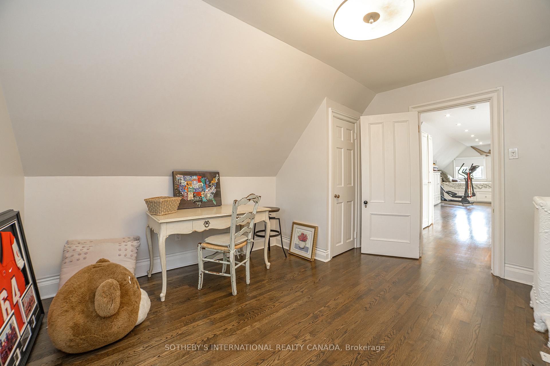 43 Maple Avenue