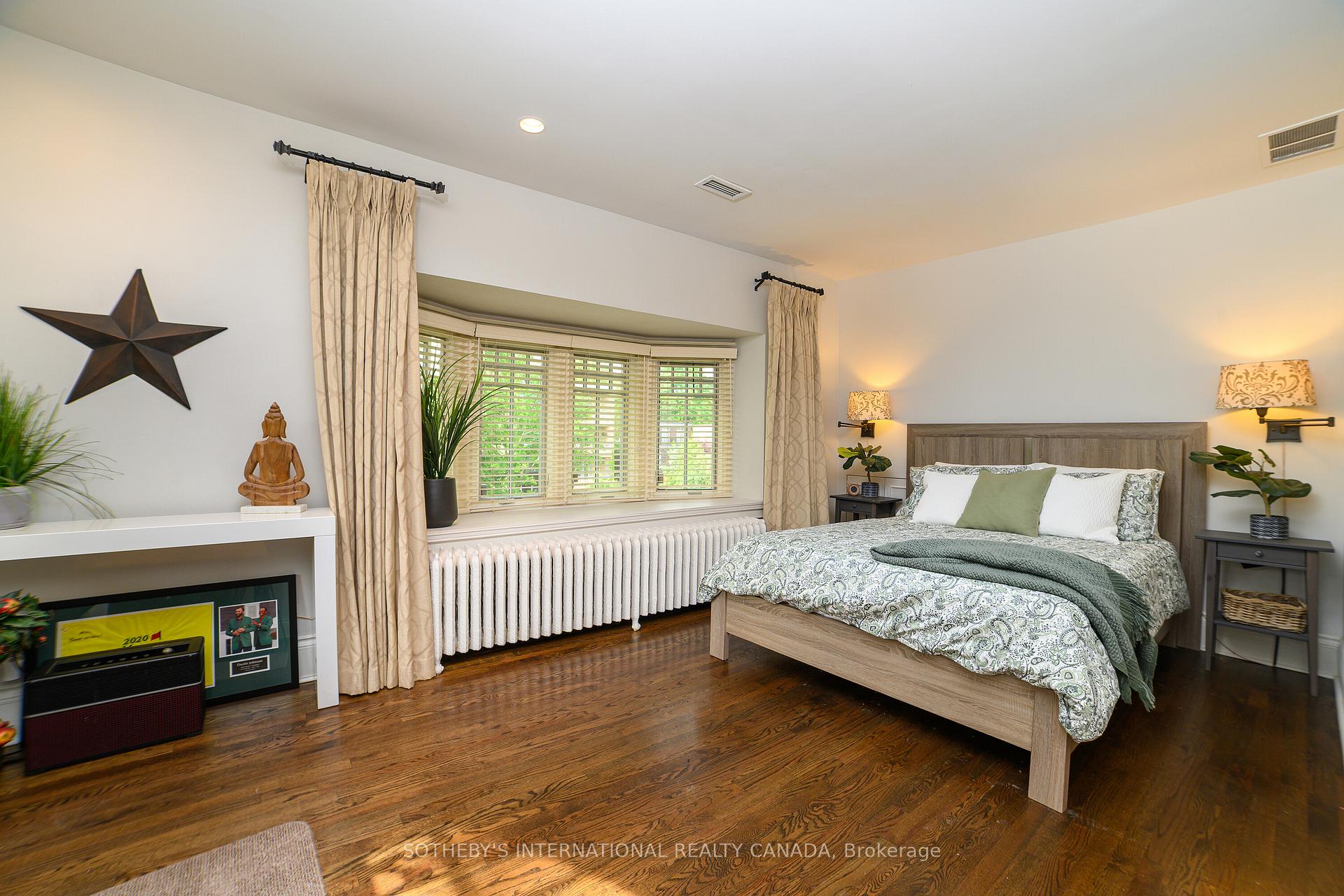 43 Maple Avenue