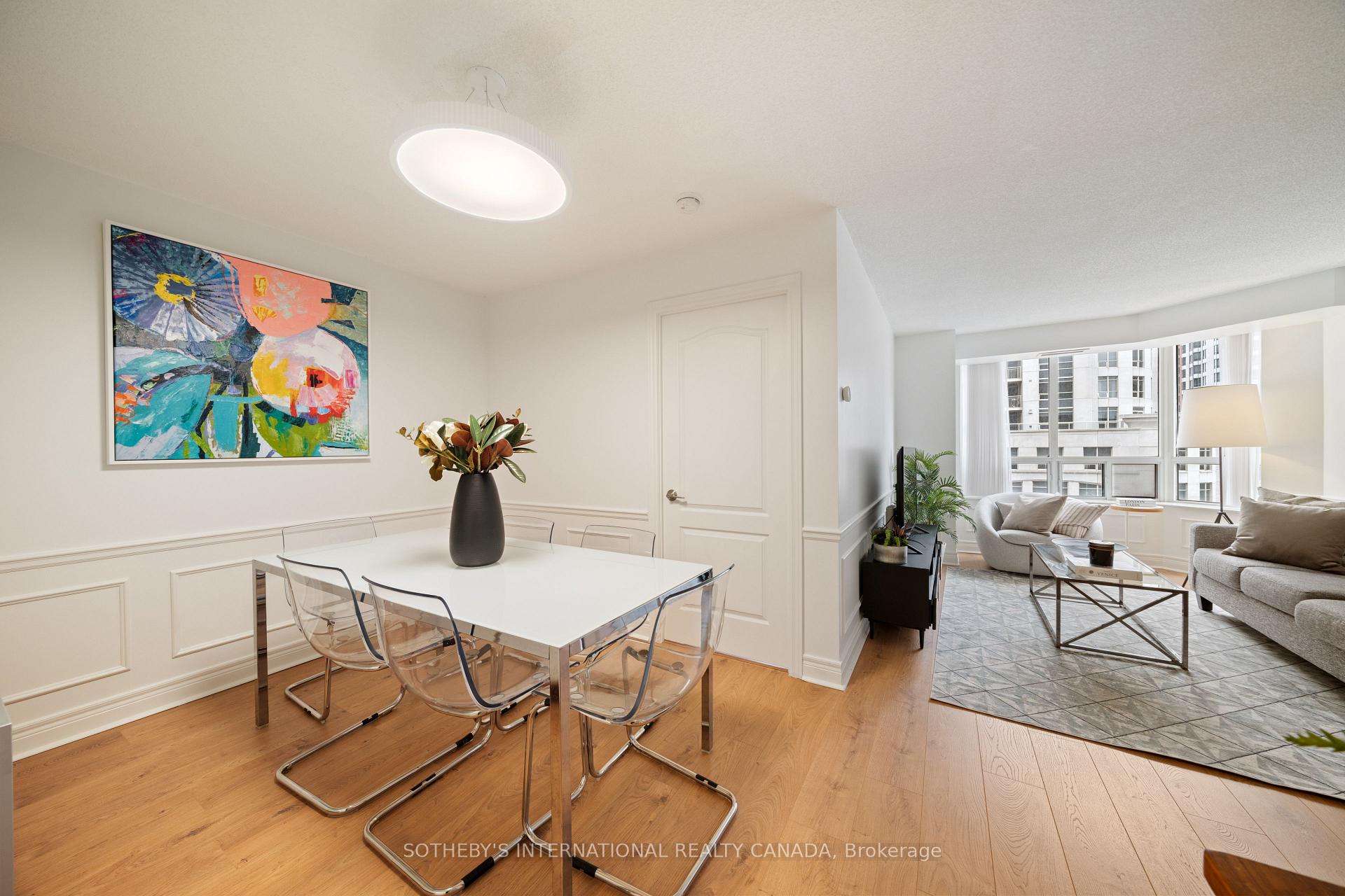 5418 Yonge Street 517