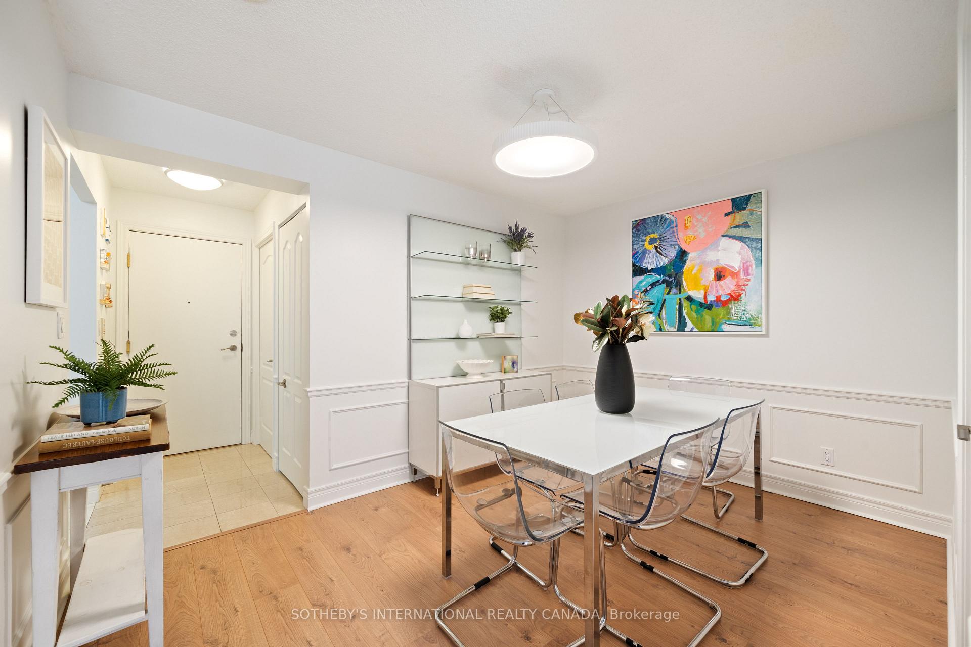 5418 Yonge Street 517
