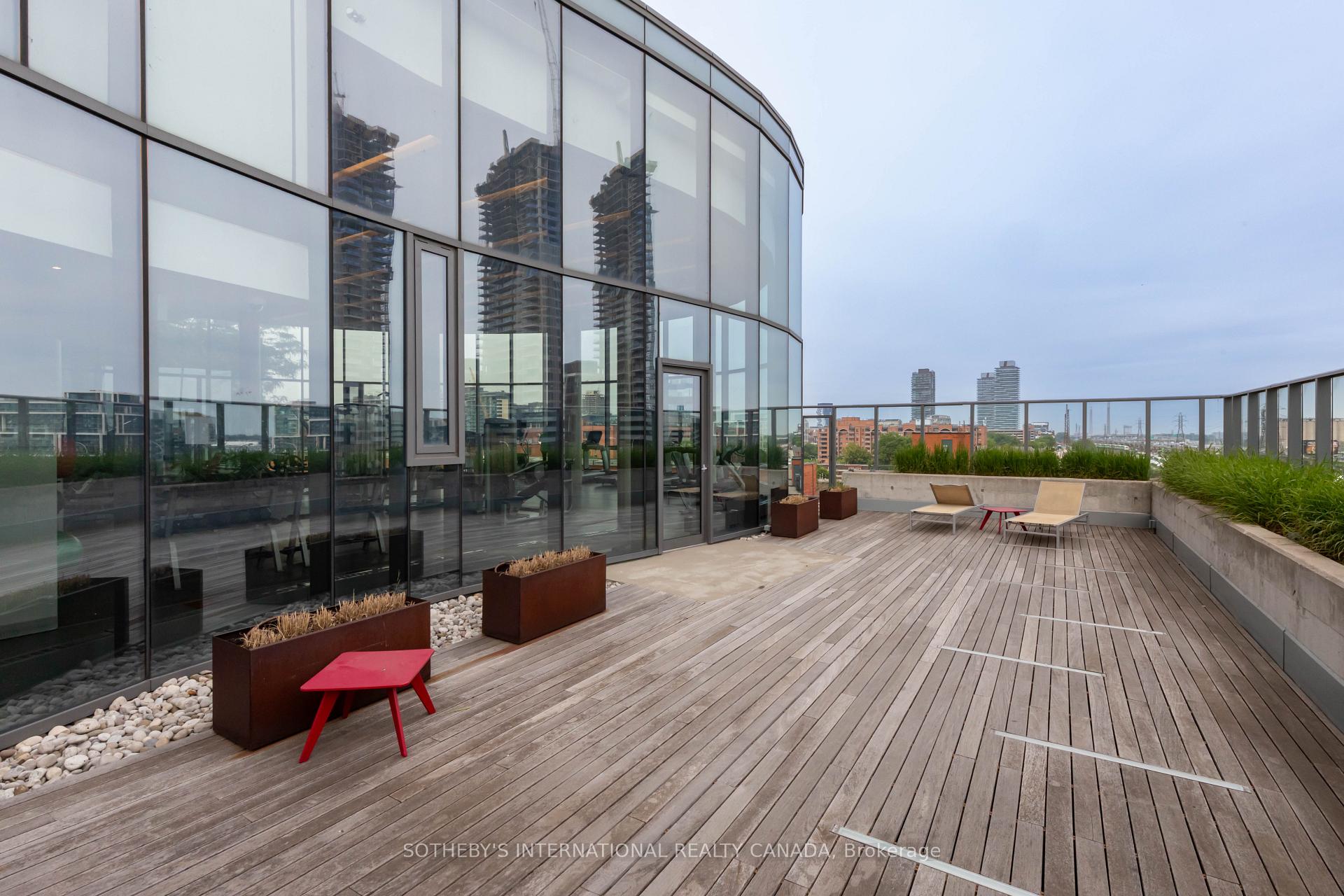 1 Market Street 1215