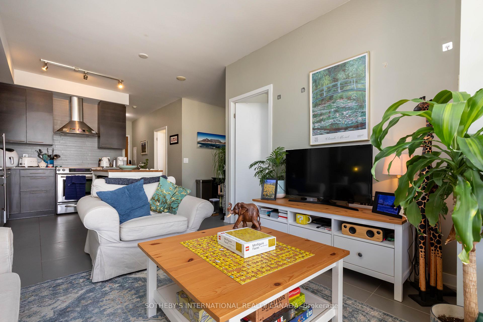 1 Market Street 1215