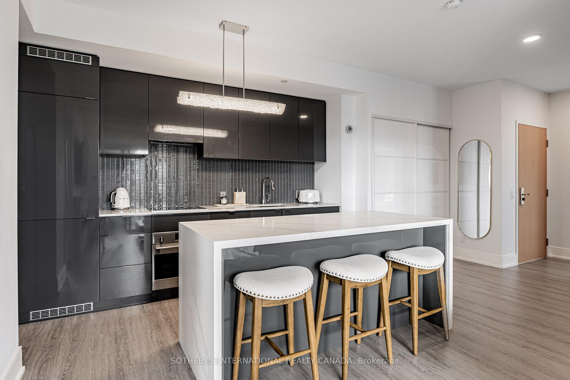 7 Grenville Street 4511