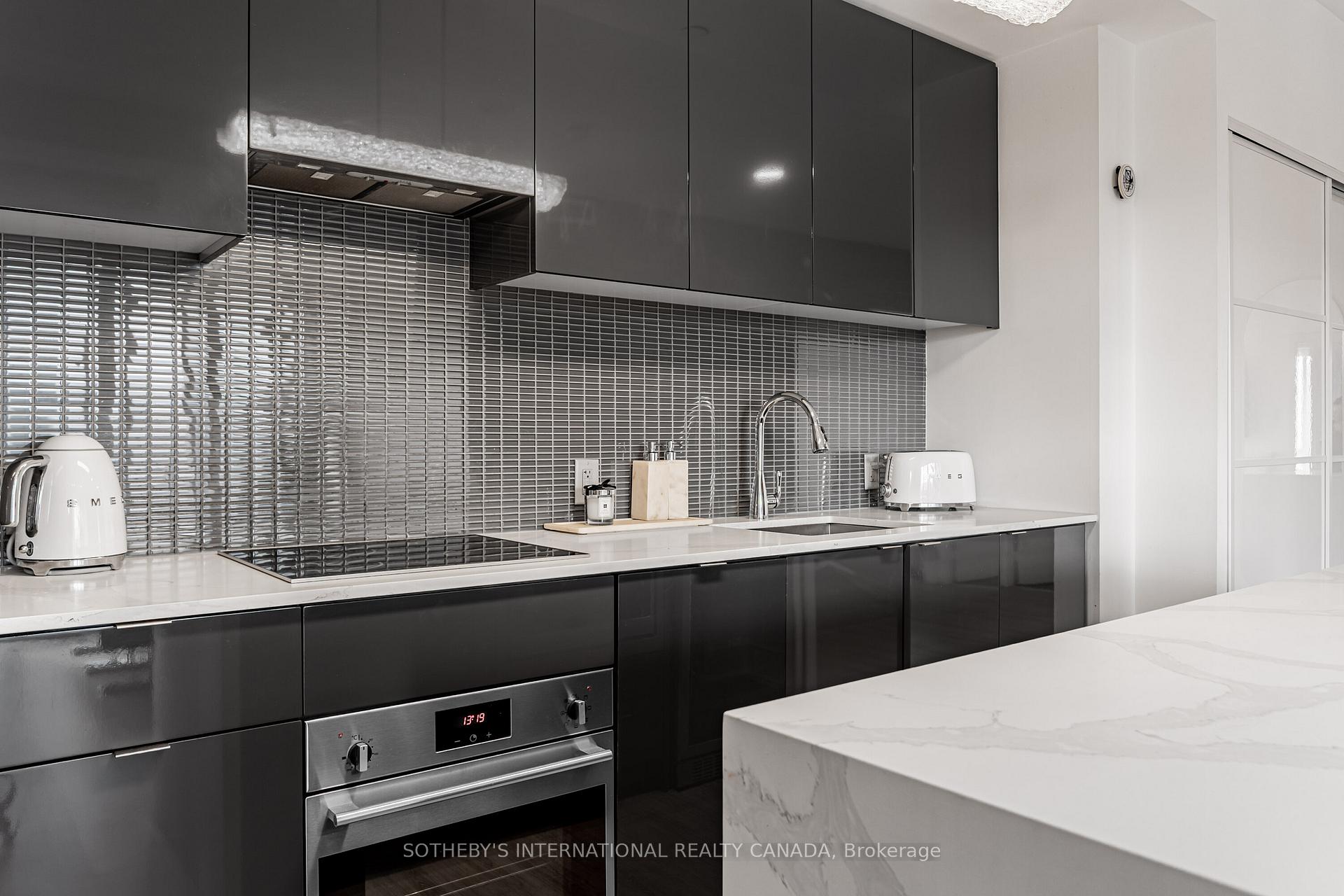 7 Grenville Street 4511
