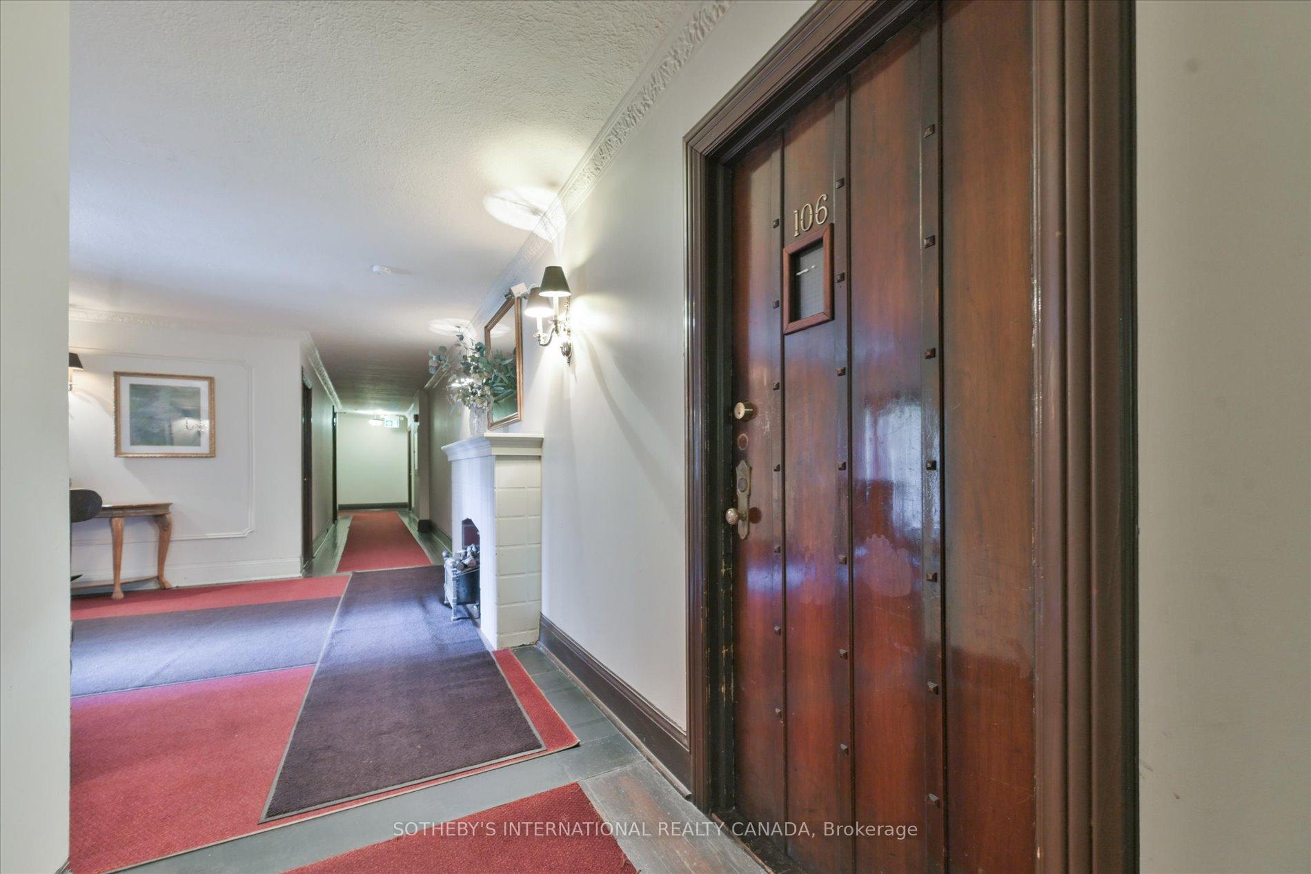 100 Oriole Parkway 106