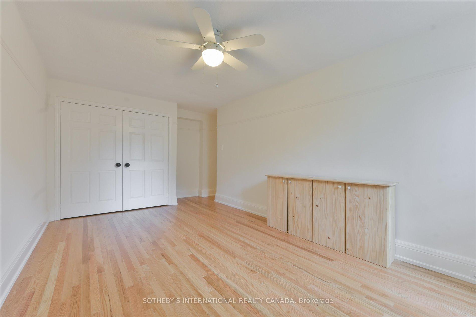 100 Oriole Parkway 106