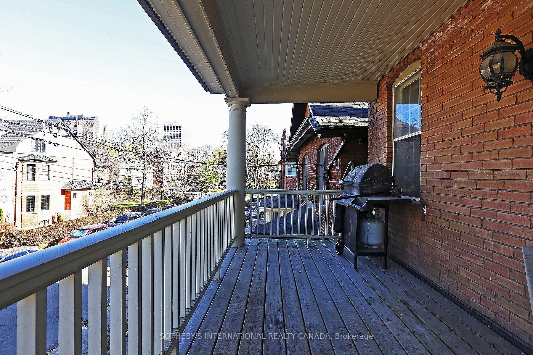 19 Melgund Road Upper