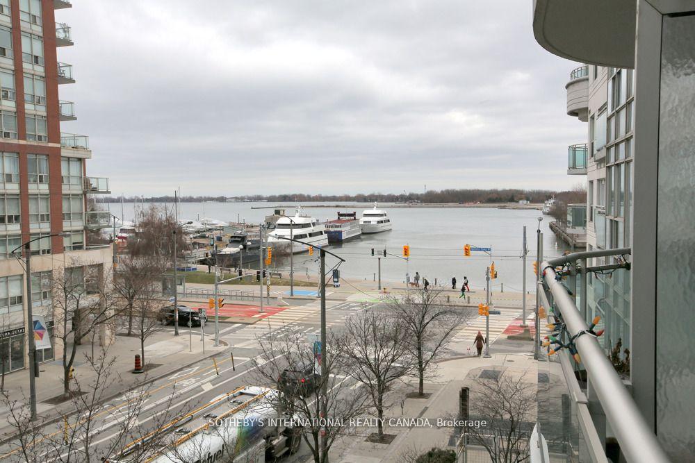 600 Queens Quay W 505