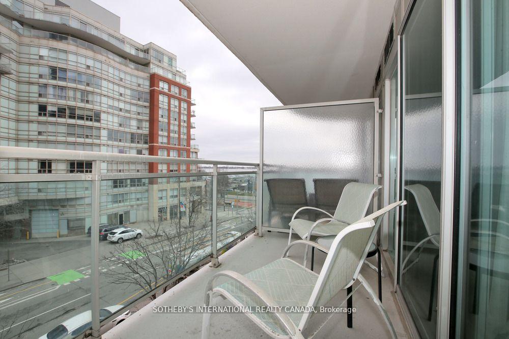 600 Queens Quay W 505