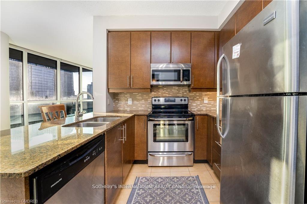 33 Bay Street 2603
