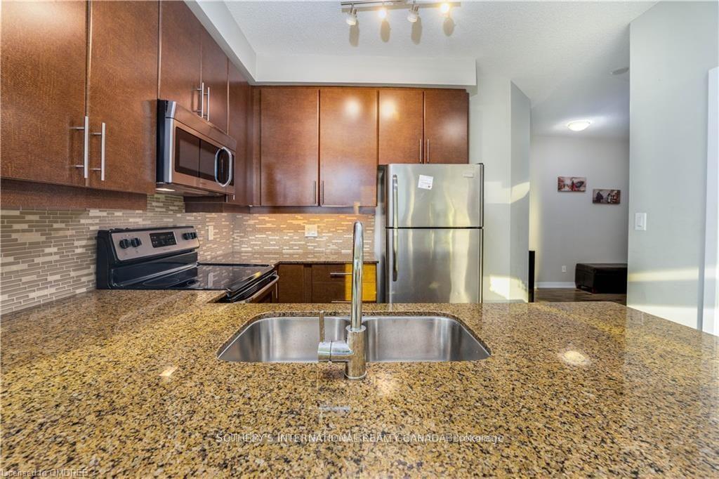 33 Bay Street 2603