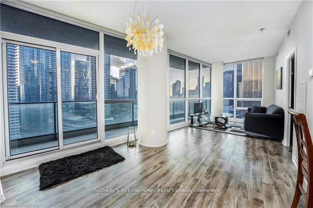 33 Bay Street 2603