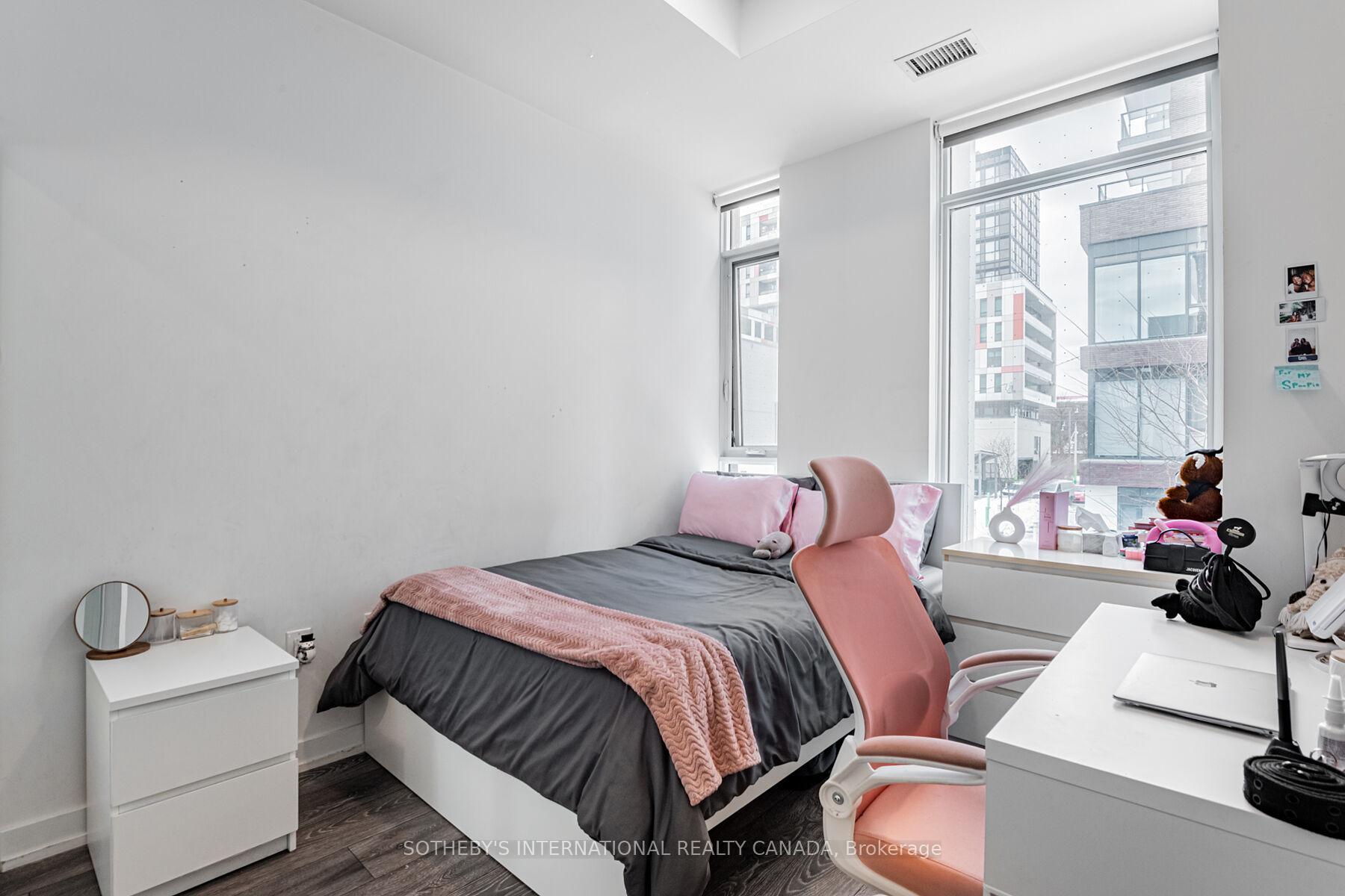 34 Tubman Avenue 201