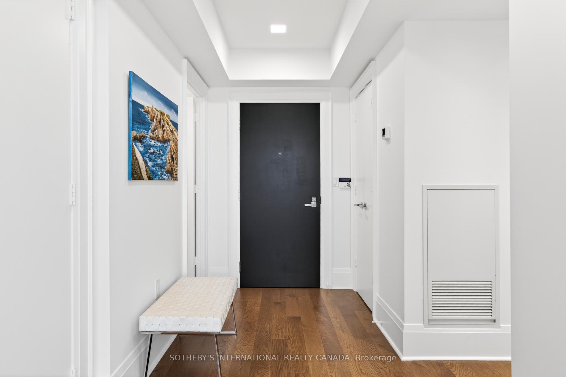 29 Queens Quay E Th 115