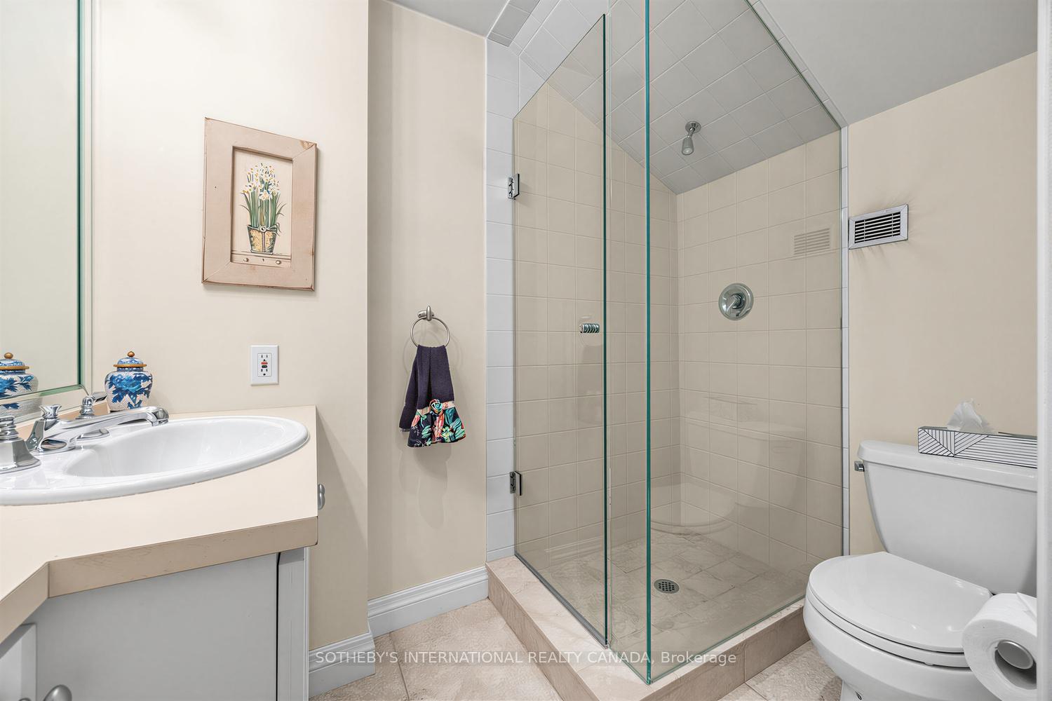 473 Spadina Road