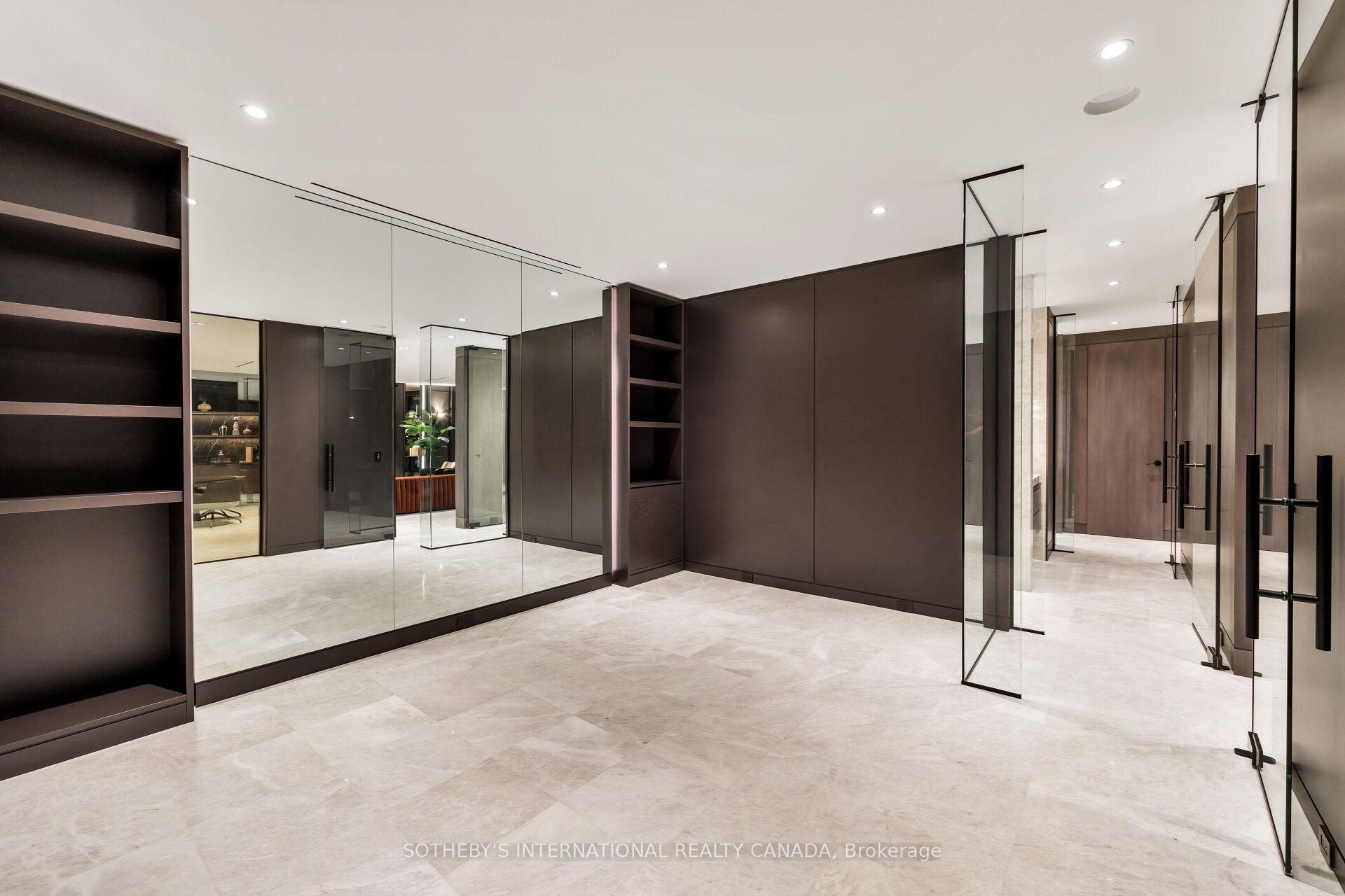 211 Dunvegan Road
