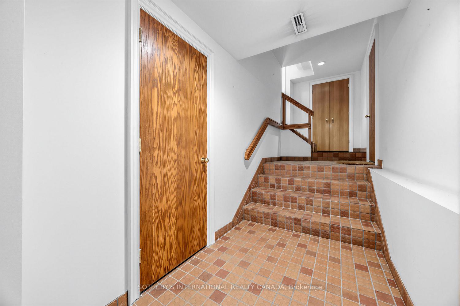 36 Hawthorn Avenue