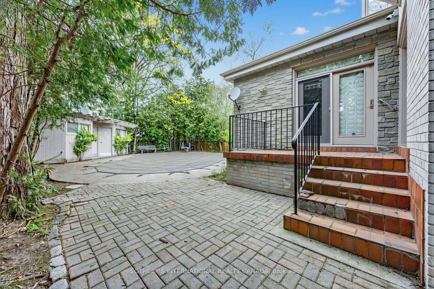 36 Hawthorn Avenue