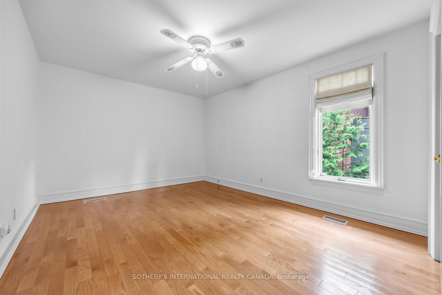 36 Hawthorn Avenue