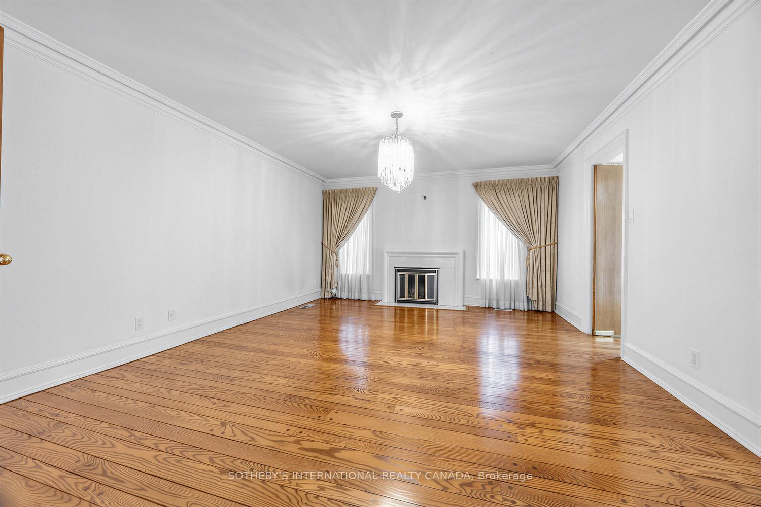 36 Hawthorn Avenue