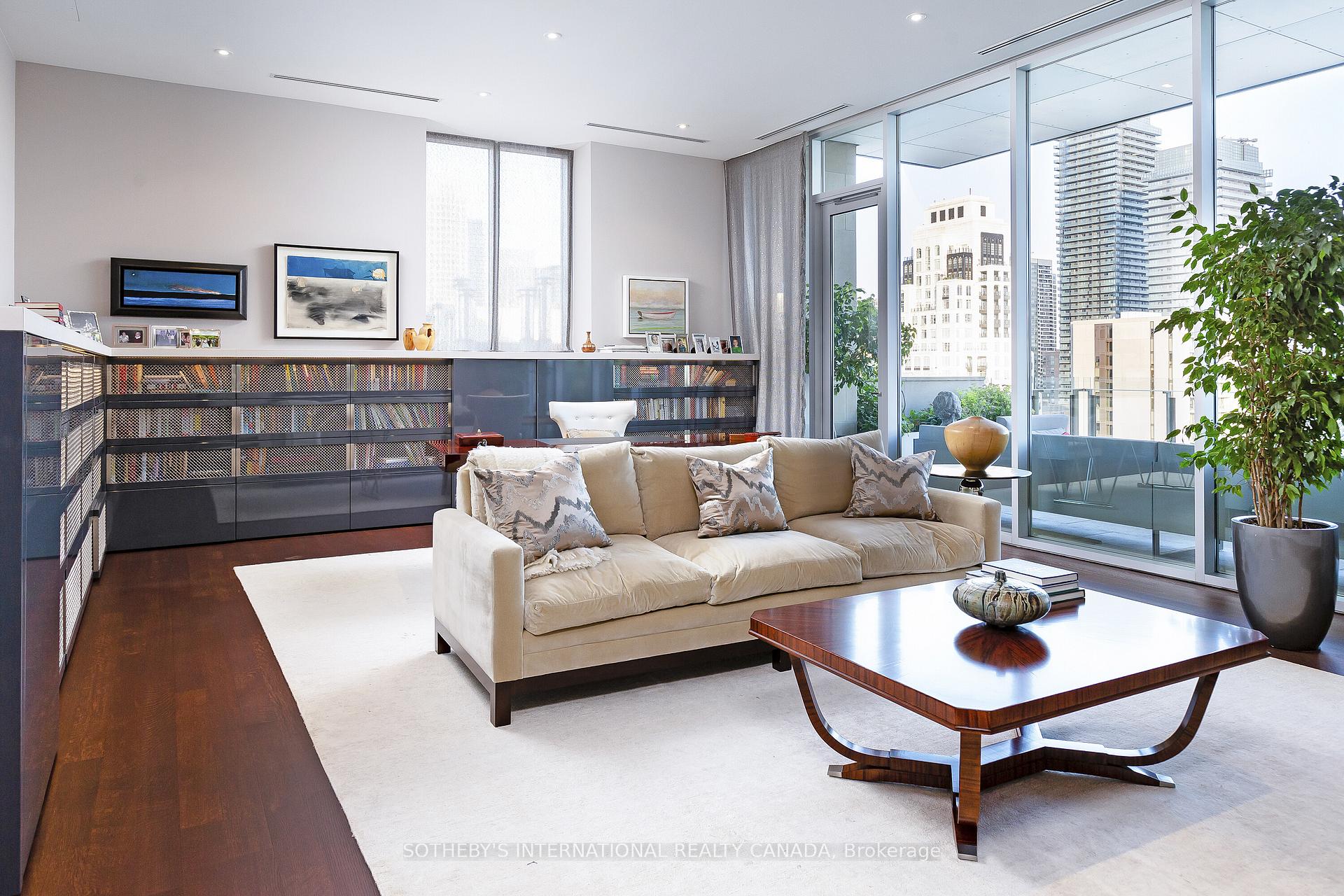 155 Cumberland Street 1700
